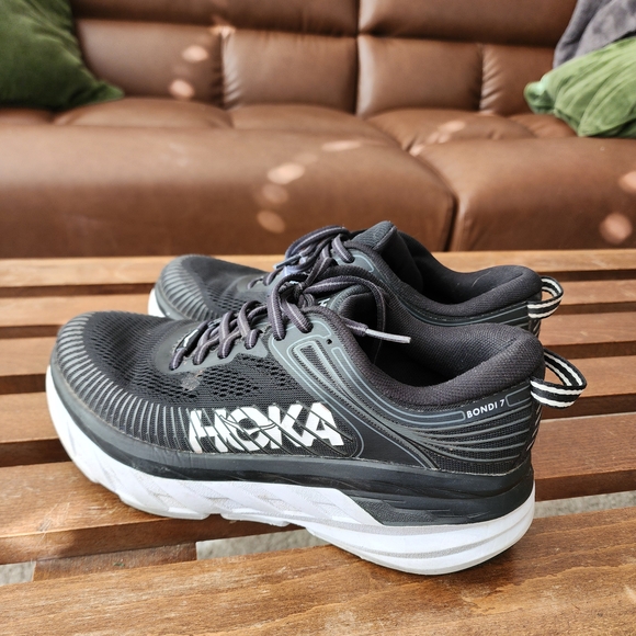 Hoka Women's Bondi 7 Size 7.5 - Picture 4 of 6